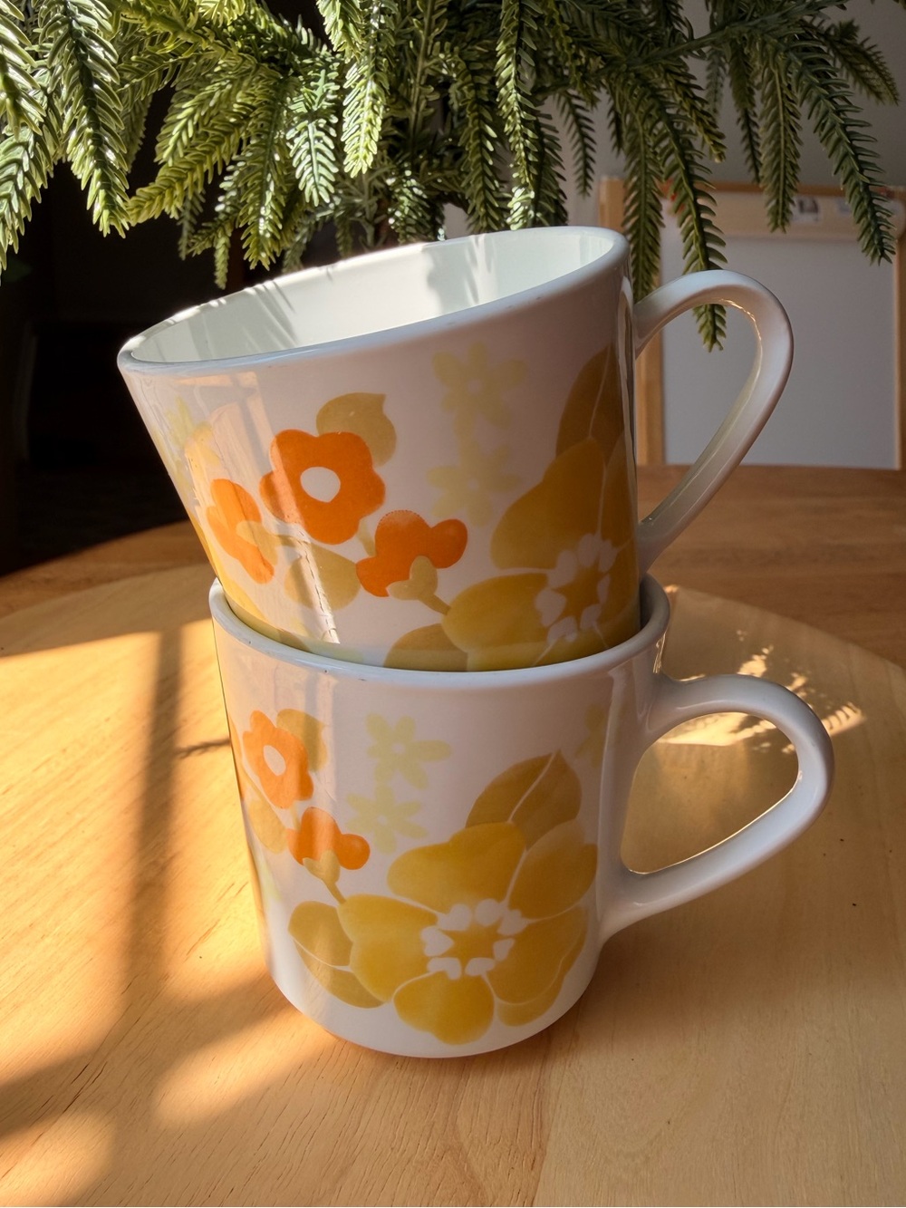 Set of 2 VTG Centura by Corning Floral Mugs -Retro Yellow & Orange Flower mugs